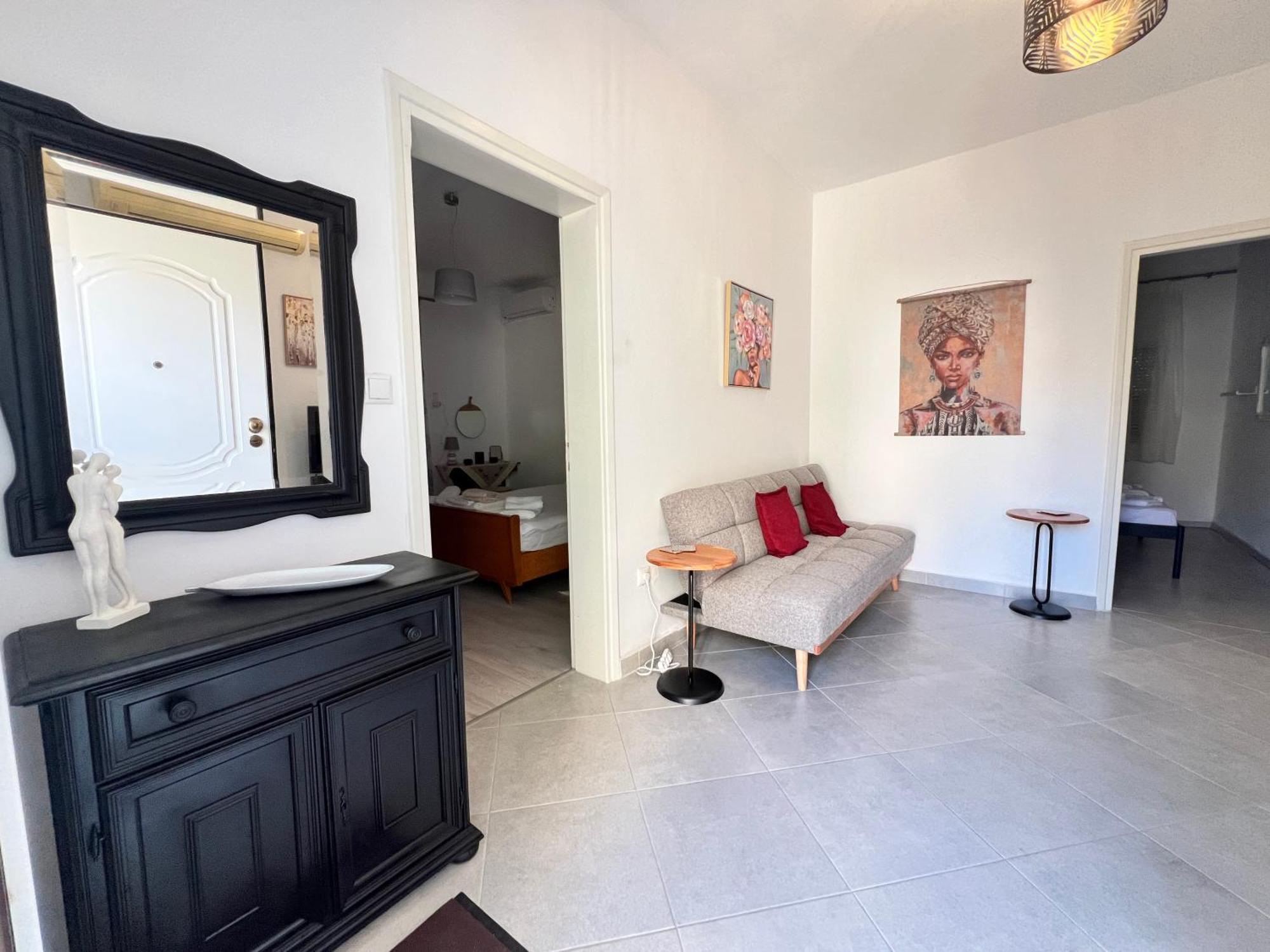 Apartment Kamares House